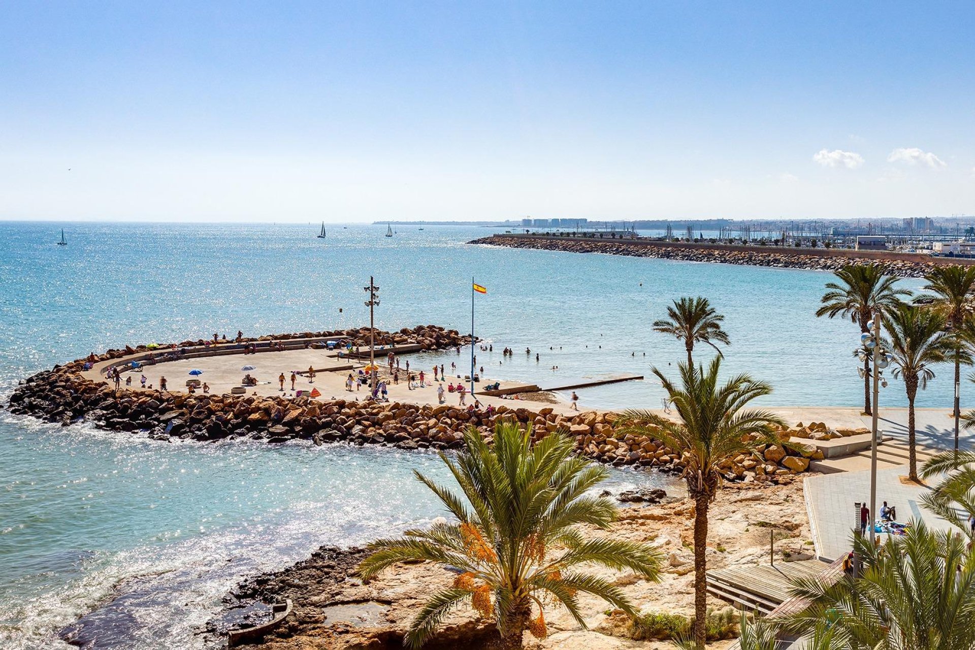 Resale - Apartment -
Torrevieja - Centro