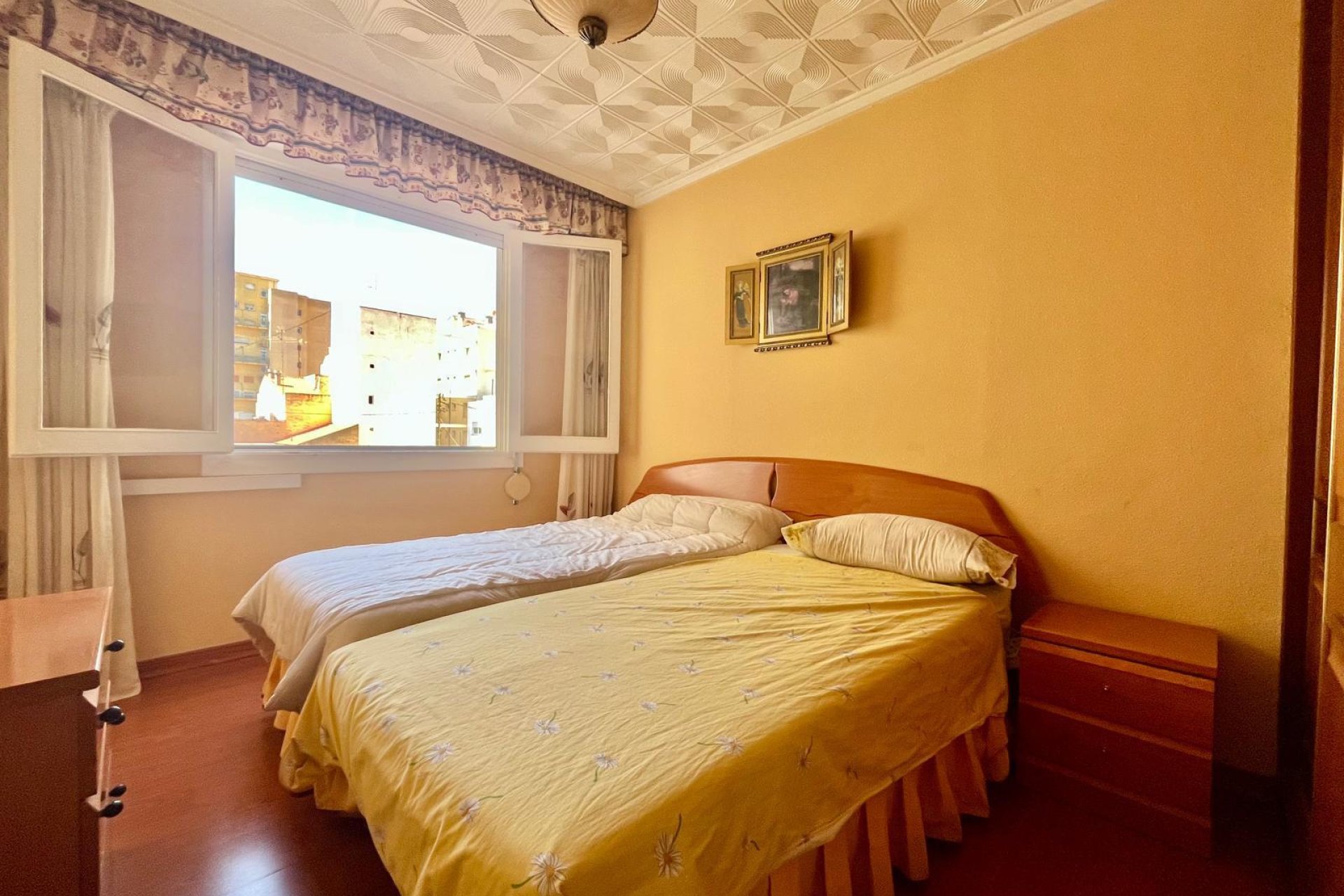 Resale - Apartment -
Torrevieja - Centro