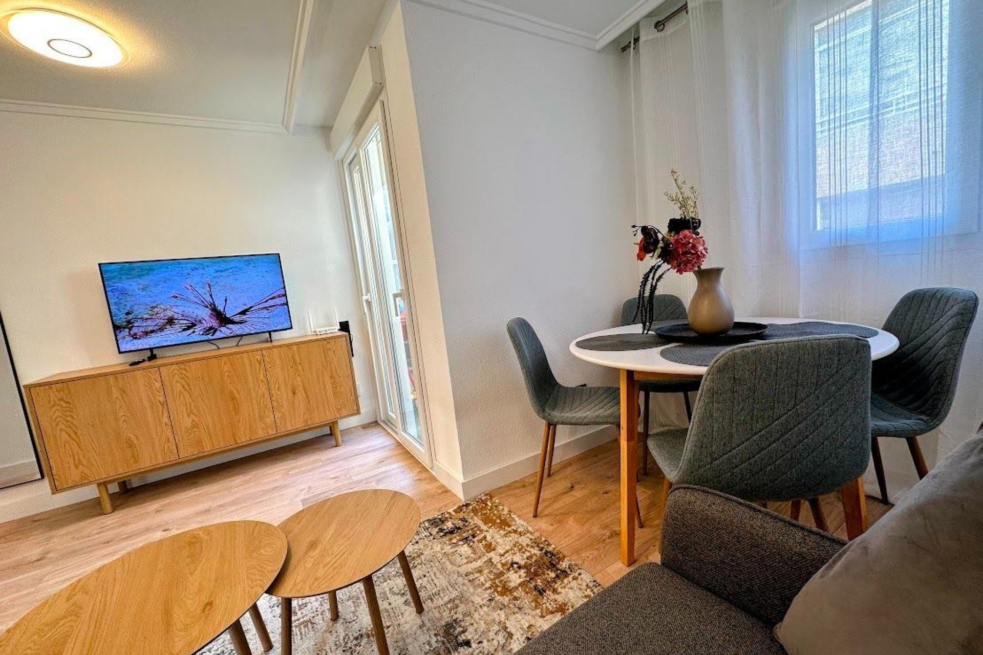Resale - Apartment -
Torrevieja - Centro