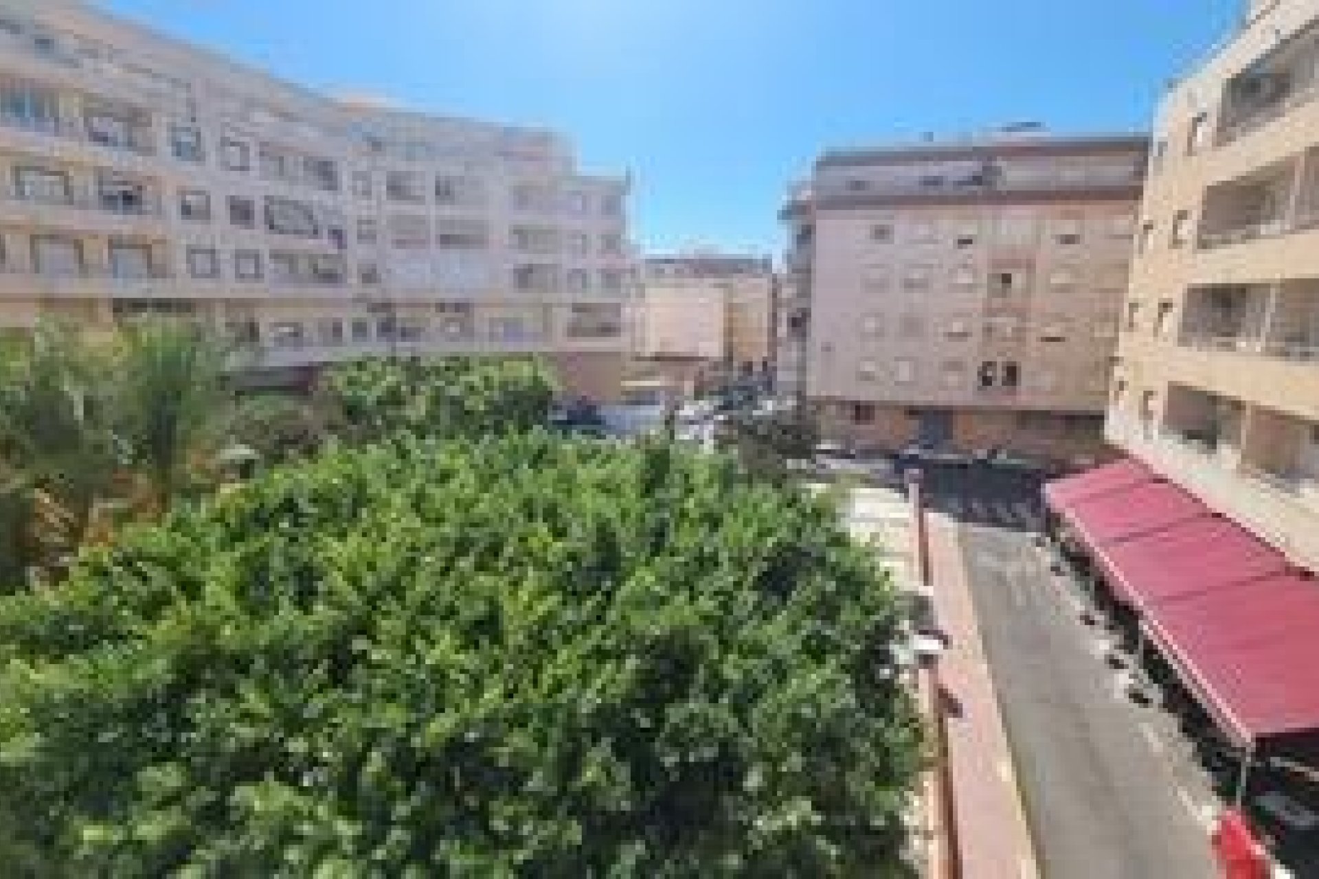 Resale - Apartment -
Torrevieja - Centro
