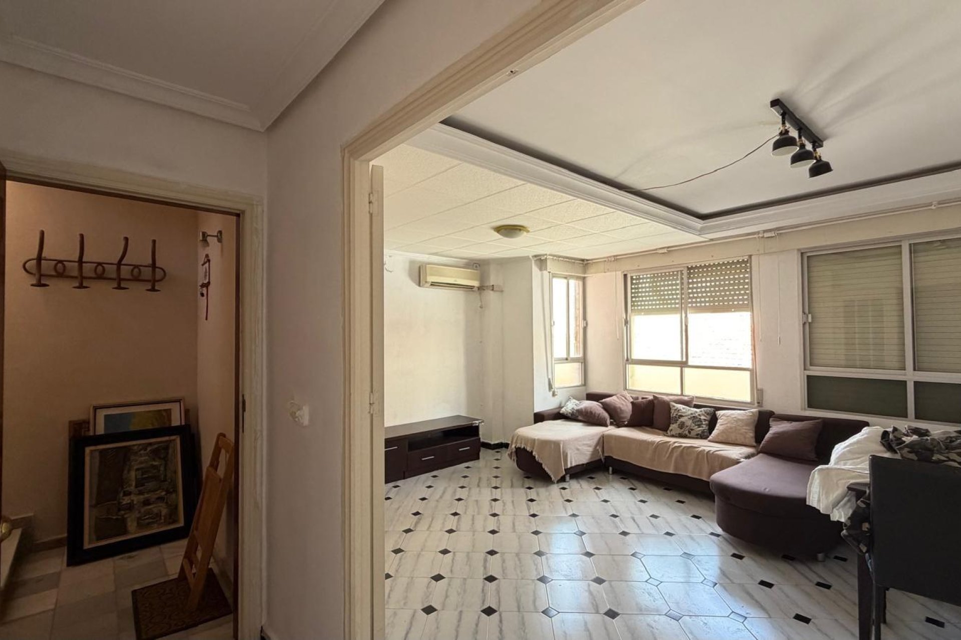 Resale - Apartment -
Torrevieja - Centro