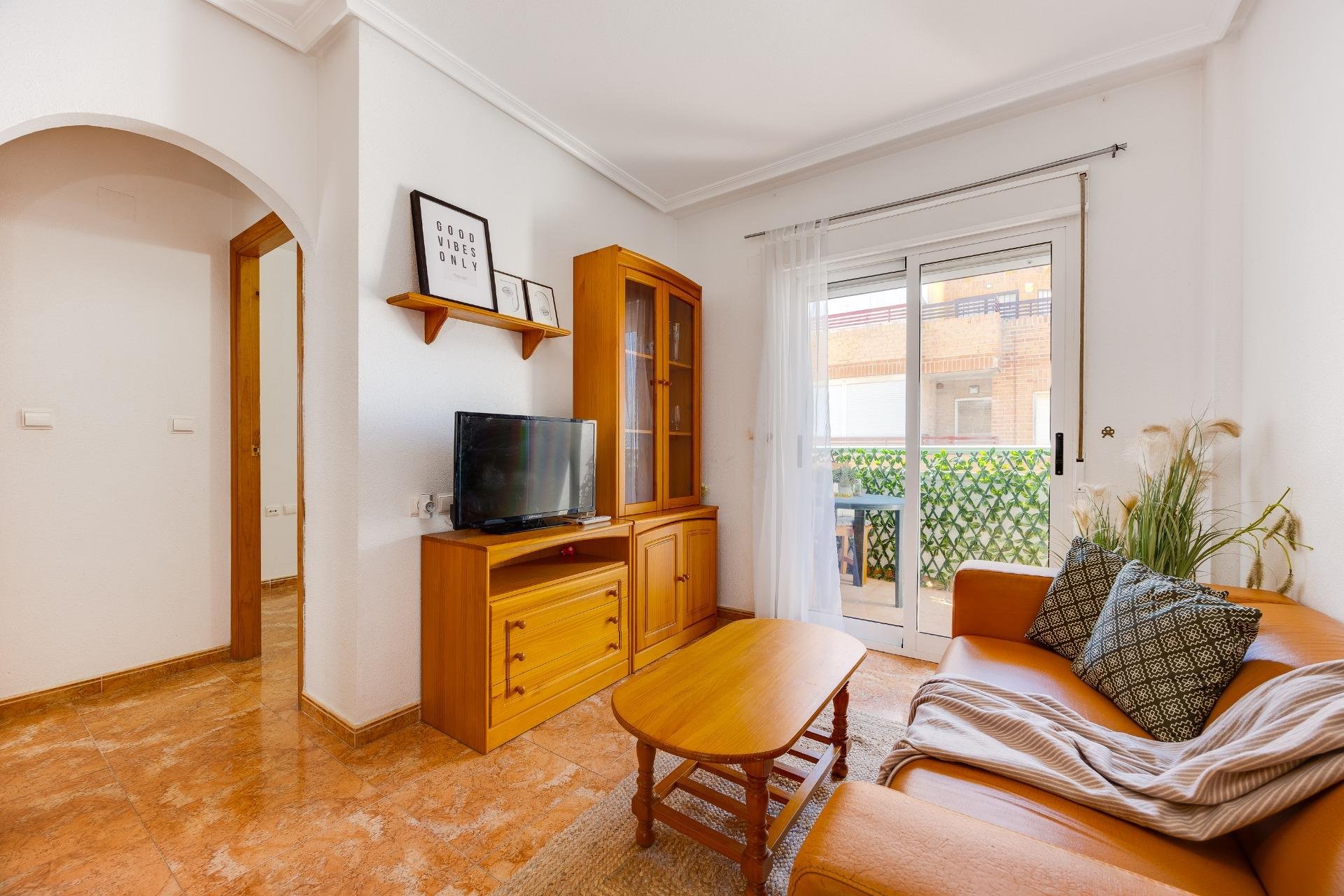 Resale - Apartment -
Torrevieja - Centro