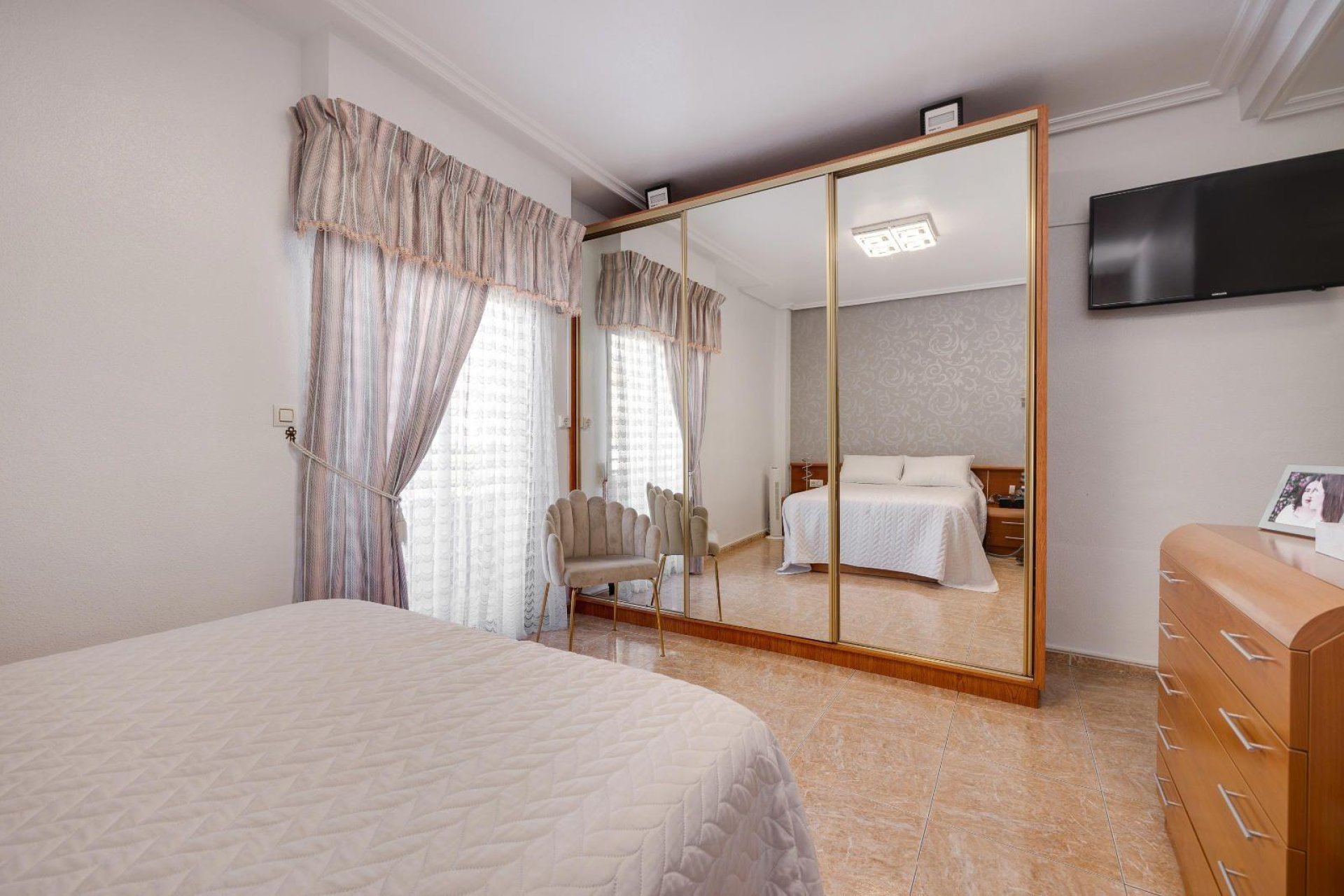 Resale - Apartment -
Torrevieja - Centro