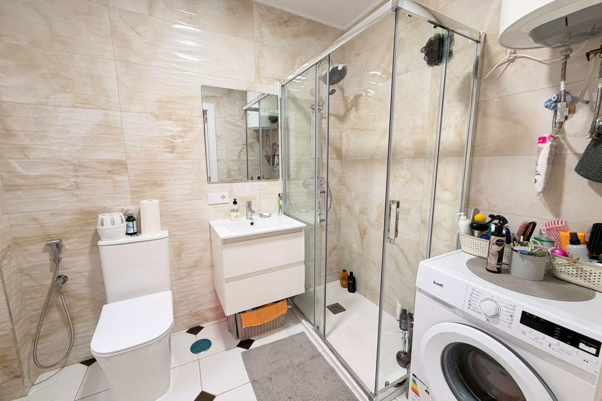 Resale - Apartment -
Torrevieja - Centro
