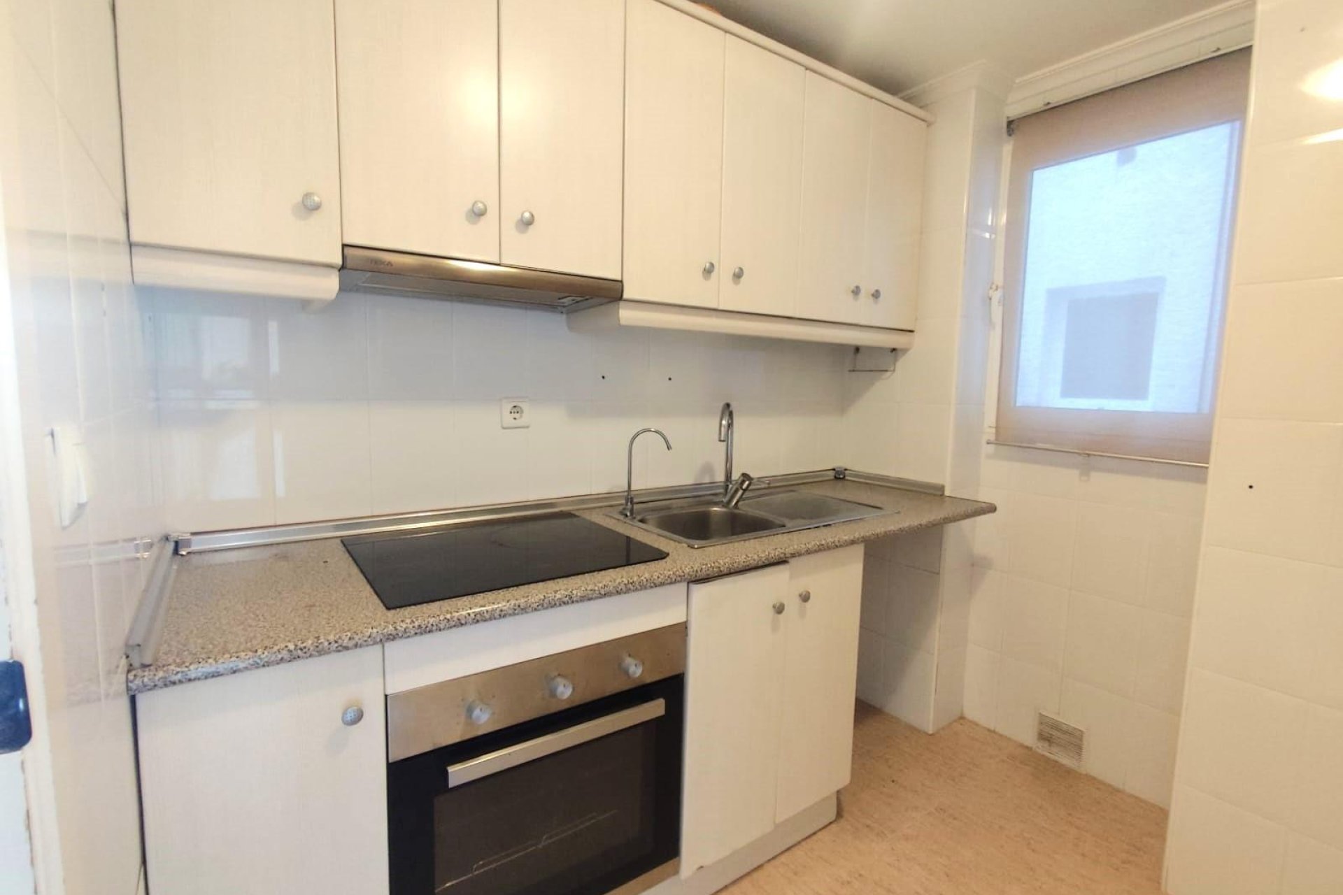 Resale - Apartment -
Torrevieja - Centro