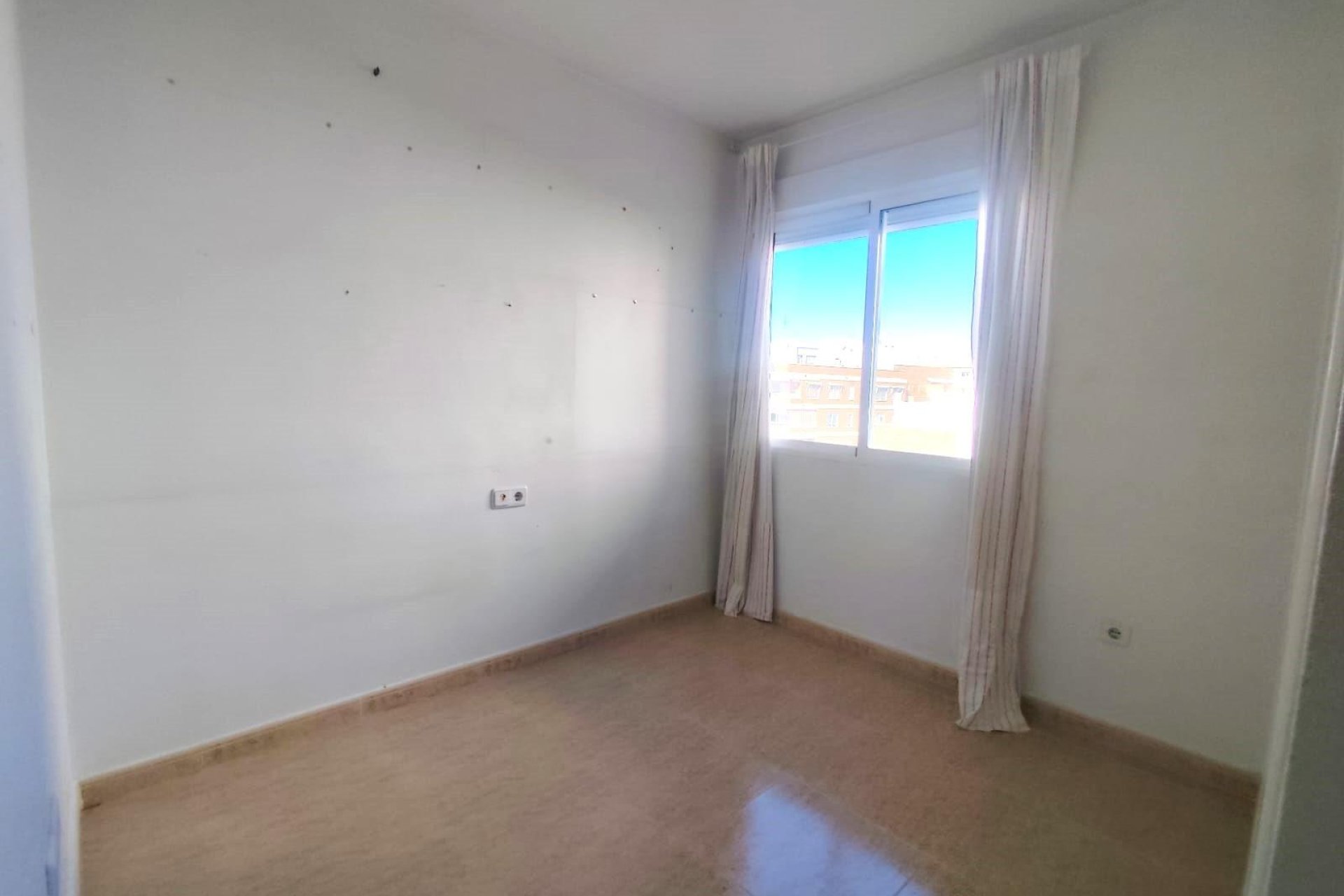 Resale - Apartment -
Torrevieja - Centro