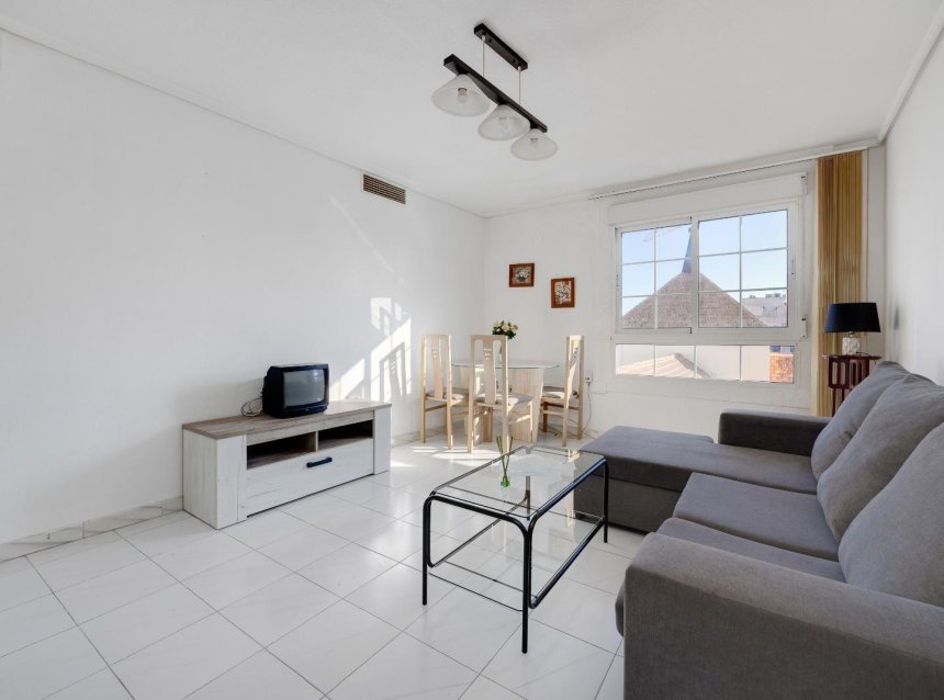 Resale - Apartment -
Torrevieja - Centro