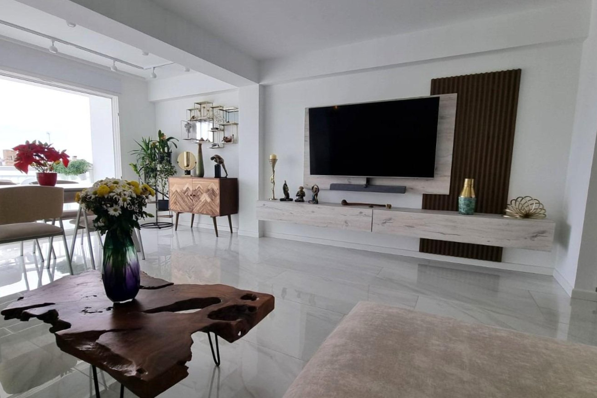 Resale - Apartment -
Torrevieja - Centro