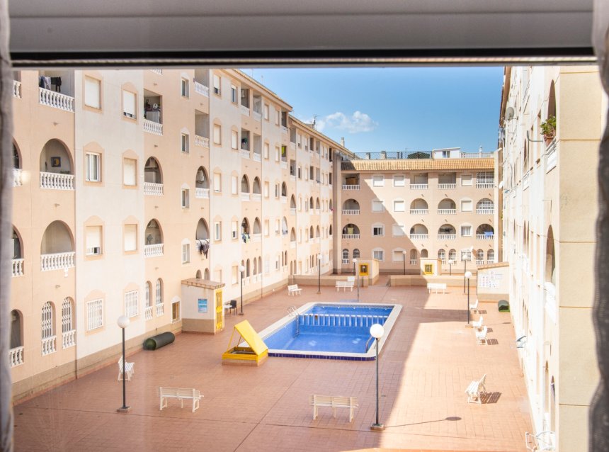 Resale - Apartment -
Torrevieja - Costa Blanca