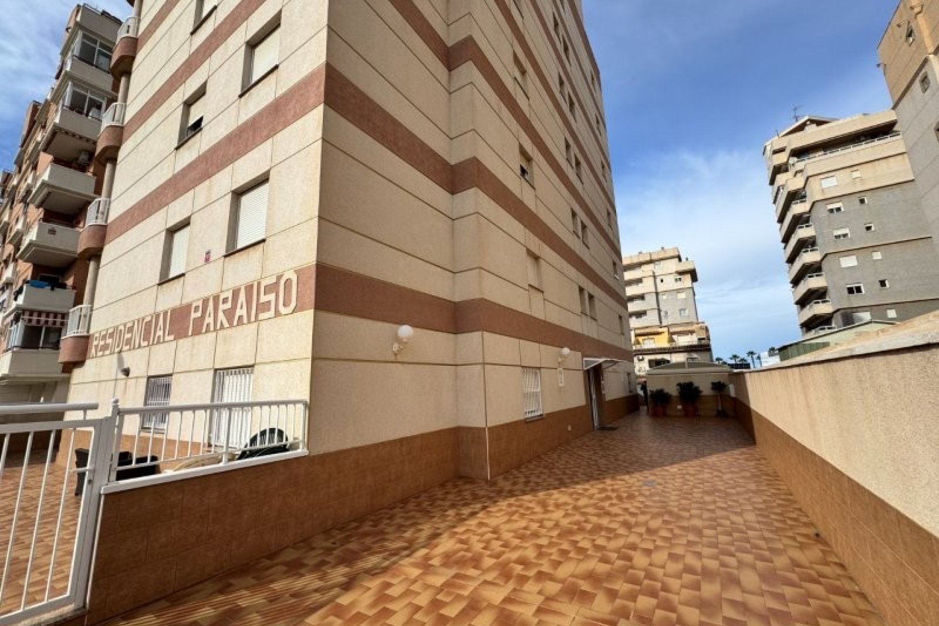 Resale - Apartment -
Torrevieja - Costa Blanca