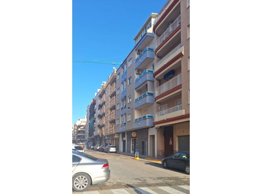 Resale - Apartment -
Torrevieja - Costa Blanca