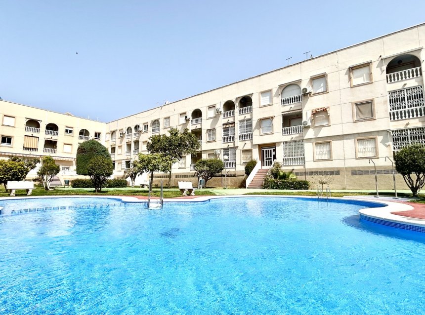 Resale - Apartment -
Torrevieja - Costa Blanca