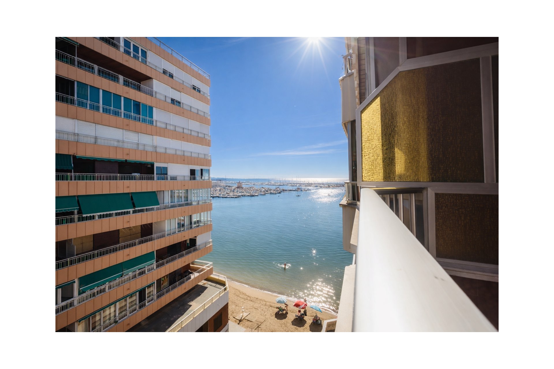 Resale - Apartment -
Torrevieja - Costa Blanca