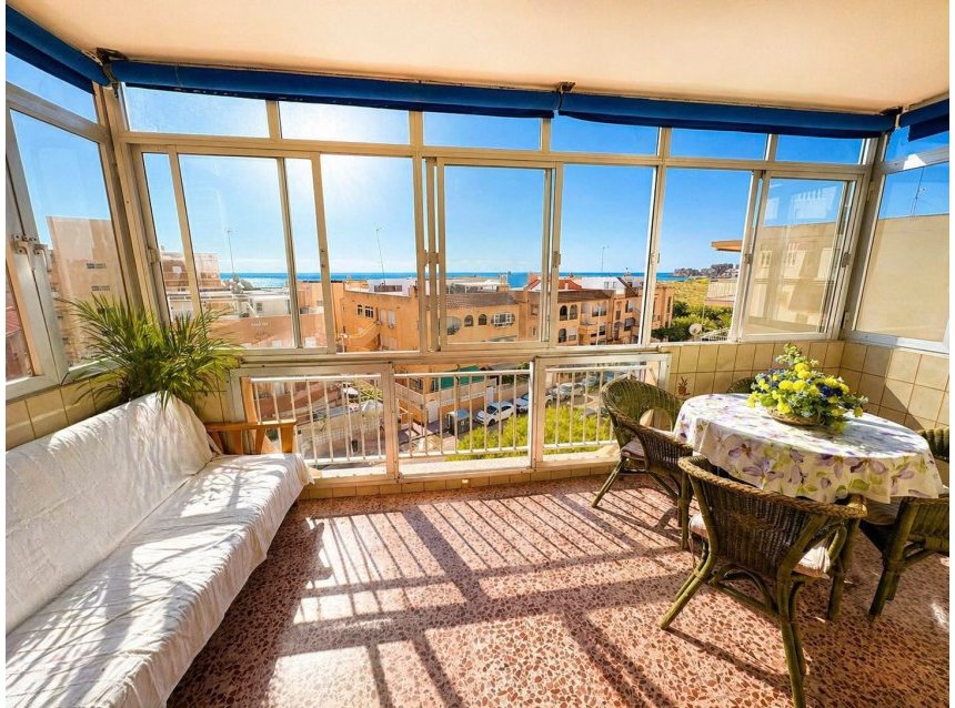 Resale - Apartment -
Torrevieja - Costa Blanca