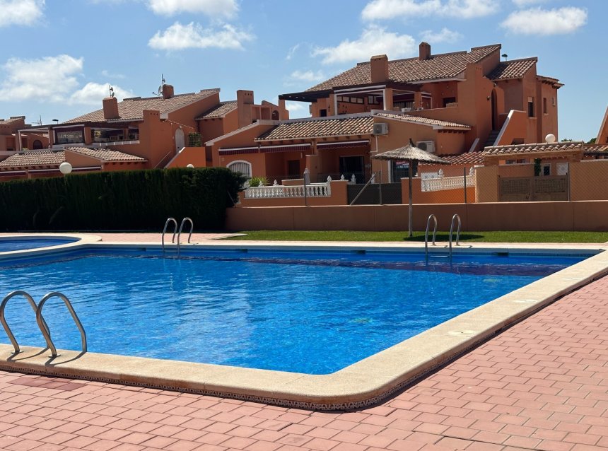 Resale - Apartment -
Torrevieja - Costa Blanca