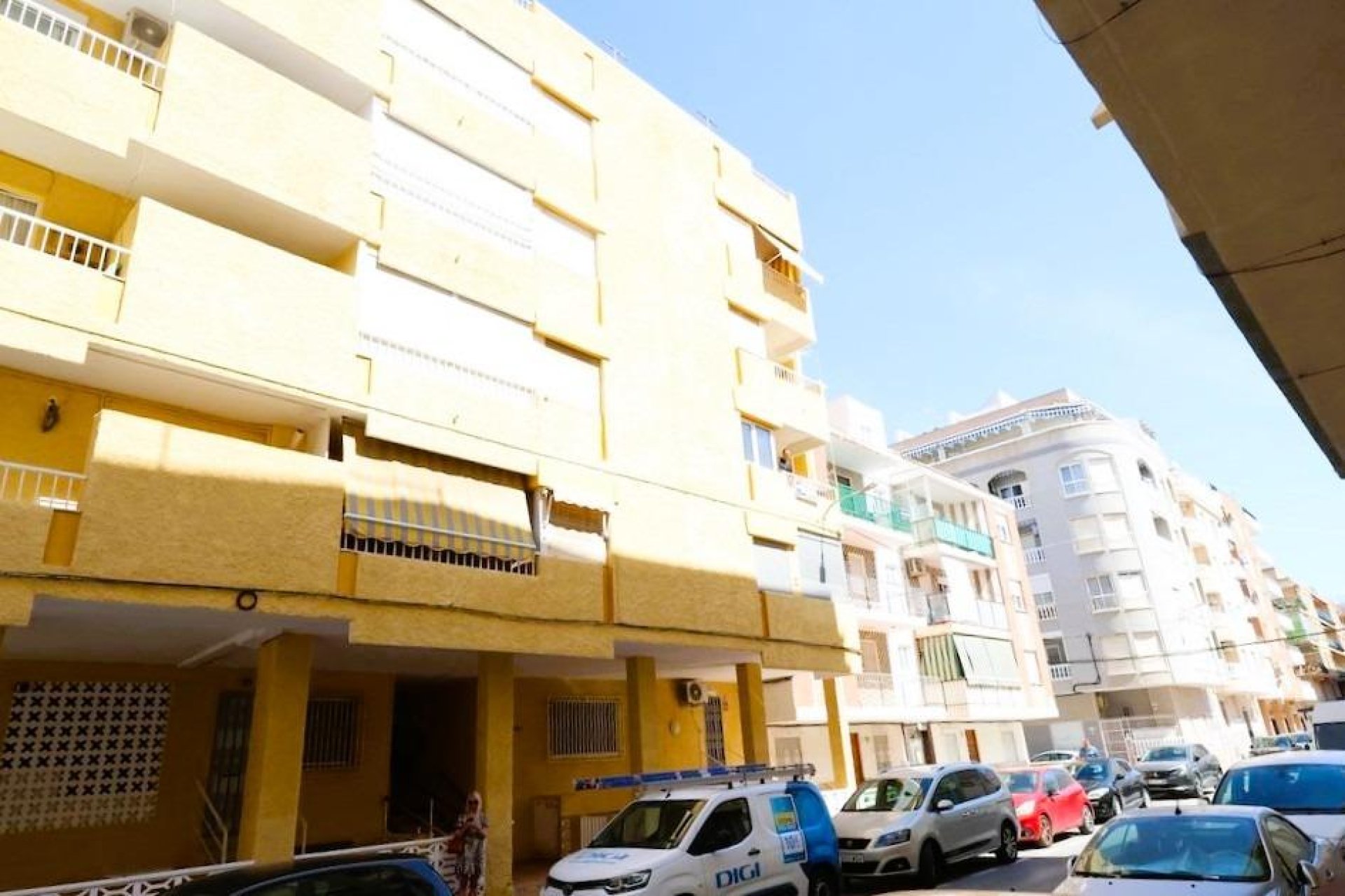 Resale - Apartment -
Torrevieja - Costa Blanca