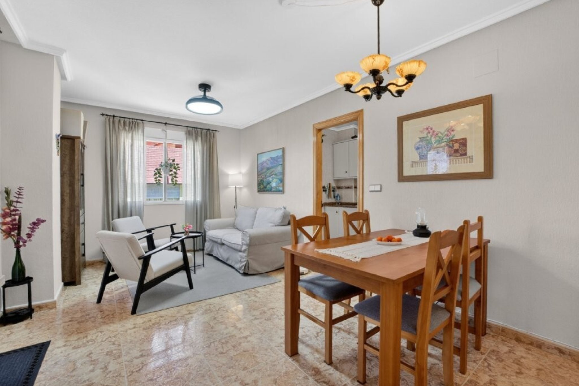 Resale - Apartment -
Torrevieja - Costa Blanca
