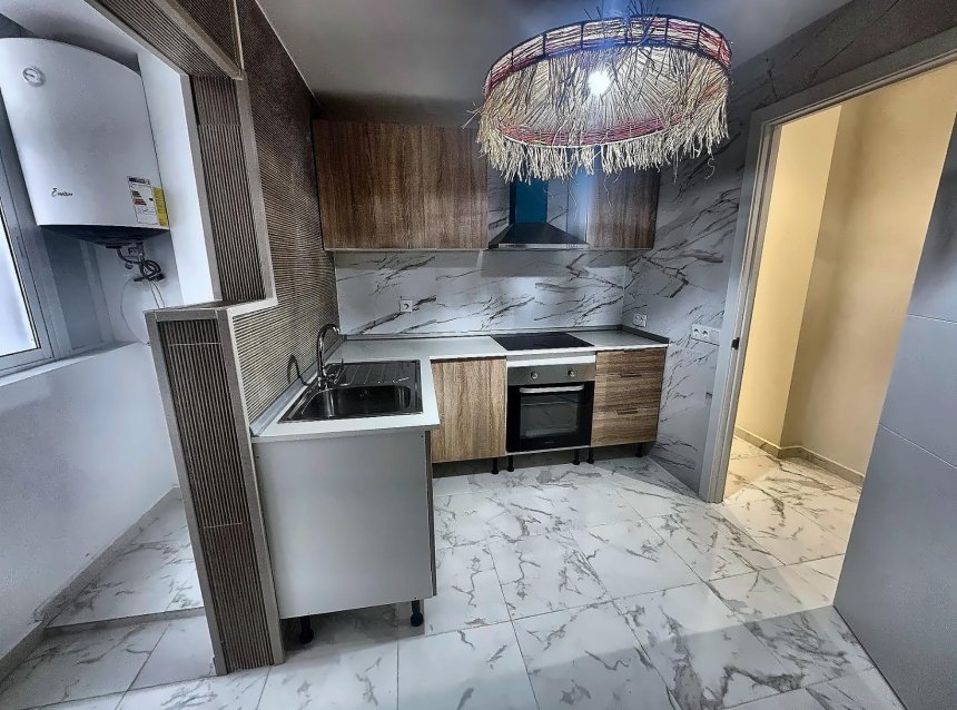 Resale - Apartment -
Torrevieja - Costa Blanca