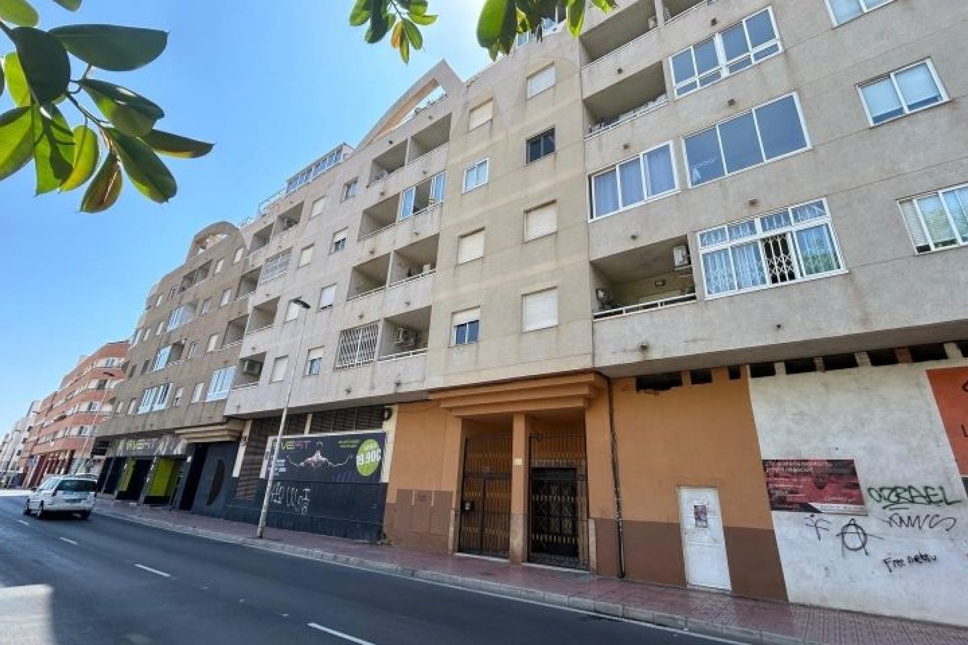 Resale - Apartment -
Torrevieja - Costa Blanca