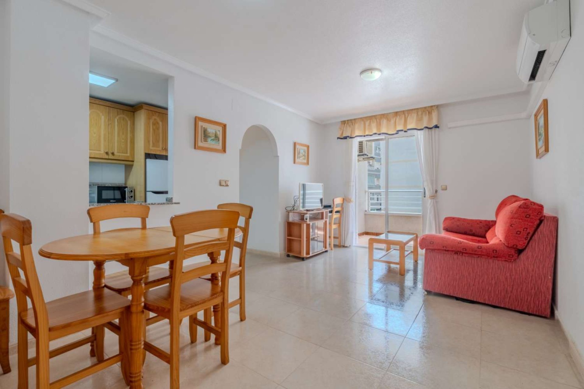Resale - Apartment -
Torrevieja - Costa Blanca