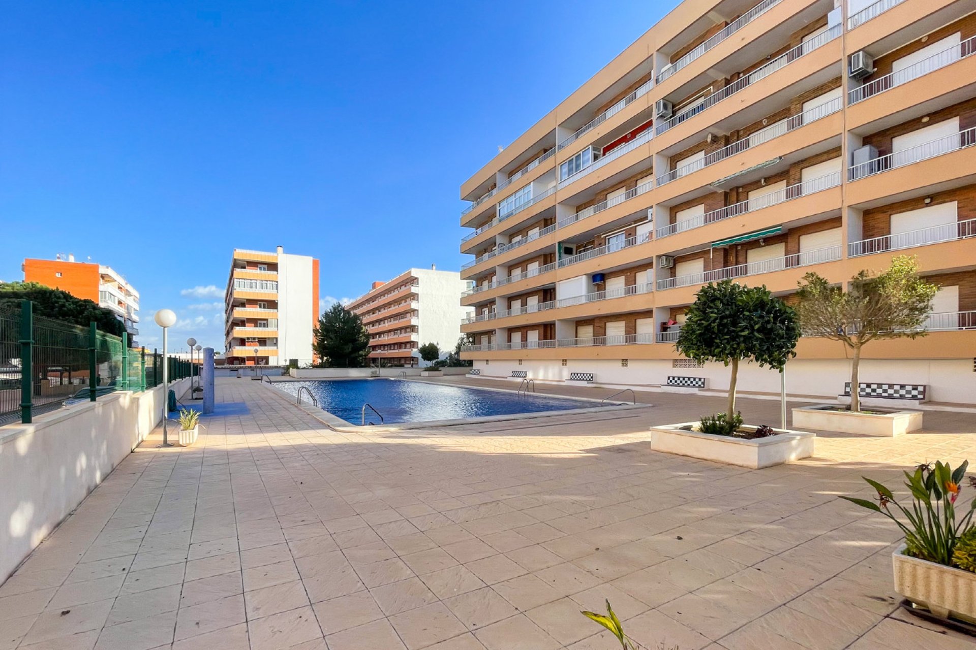 Resale - Apartment -
Torrevieja - Costa Blanca