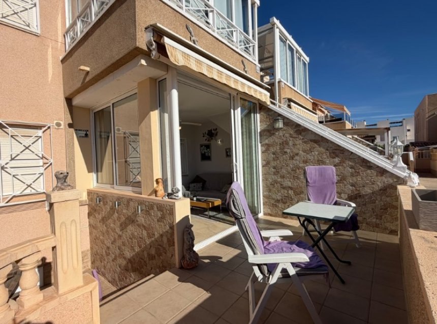 Resale - Apartment -
Torrevieja - Costa Blanca