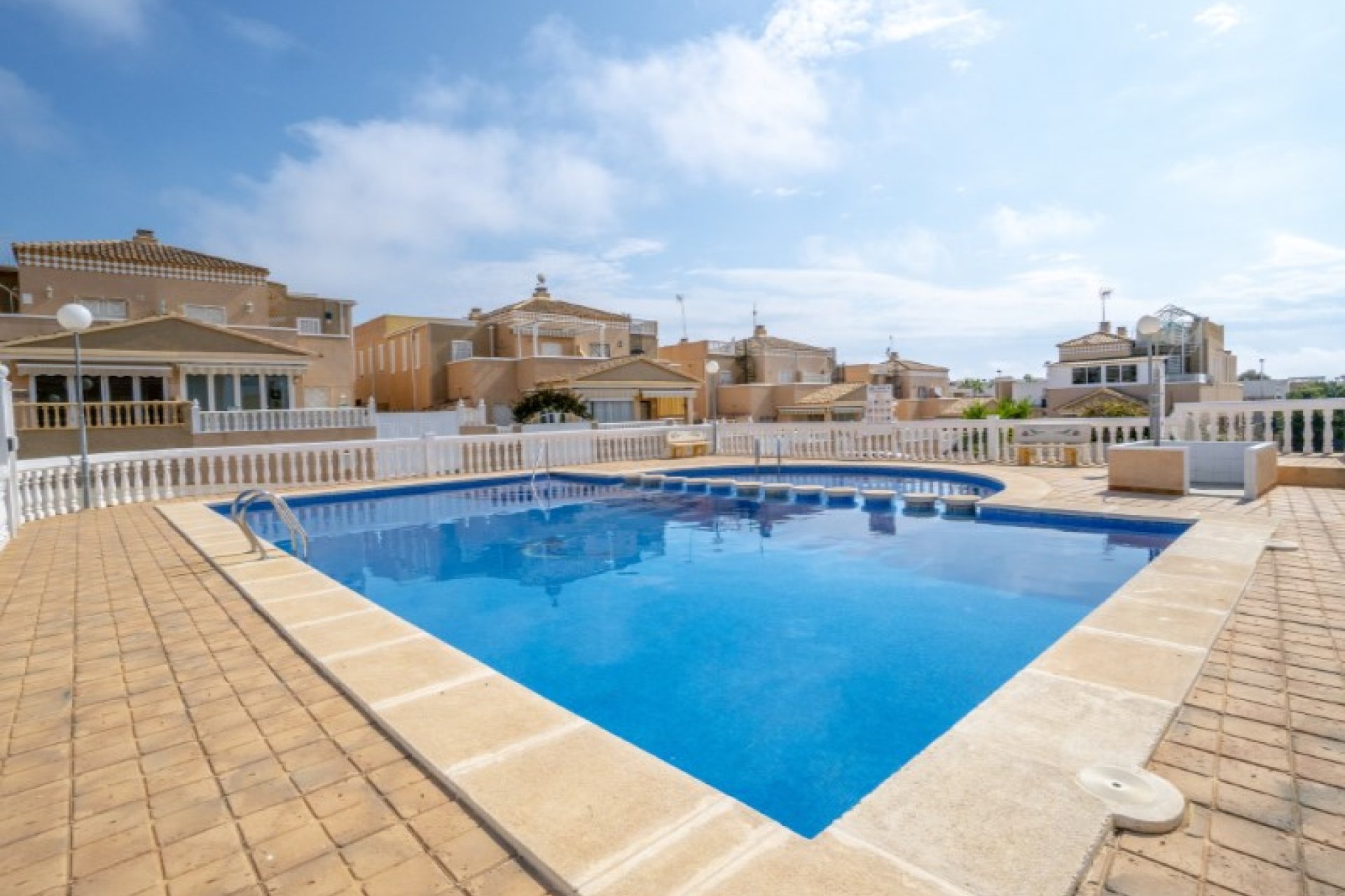 Resale - Apartment -
Torrevieja - Costa Blanca