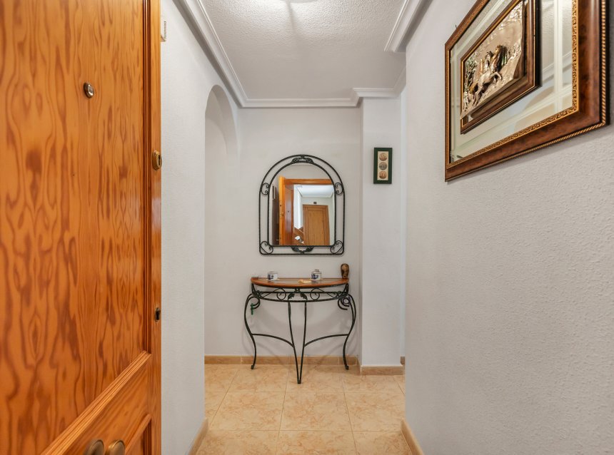 Resale - Apartment -
Torrevieja - Costa Blanca