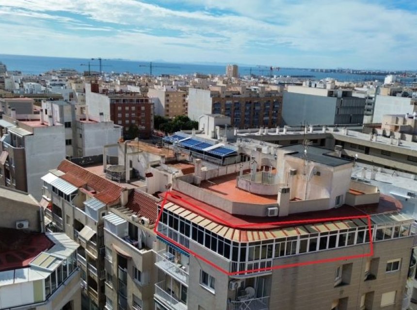 Resale - Apartment -
Torrevieja - Costa Blanca