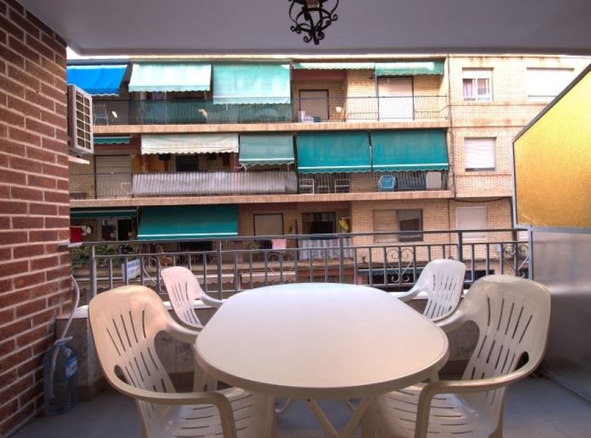 Resale - Apartment -
Torrevieja - Costa Blanca