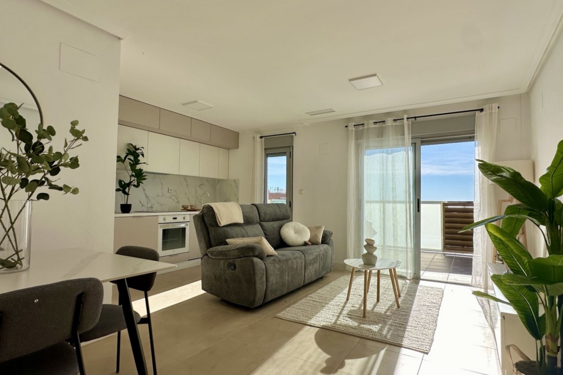 Resale - Apartment -
Torrevieja - Costa Blanca