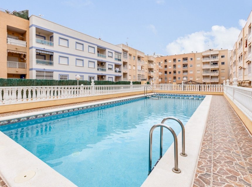 Resale - Apartment -
Torrevieja - Costa Blanca