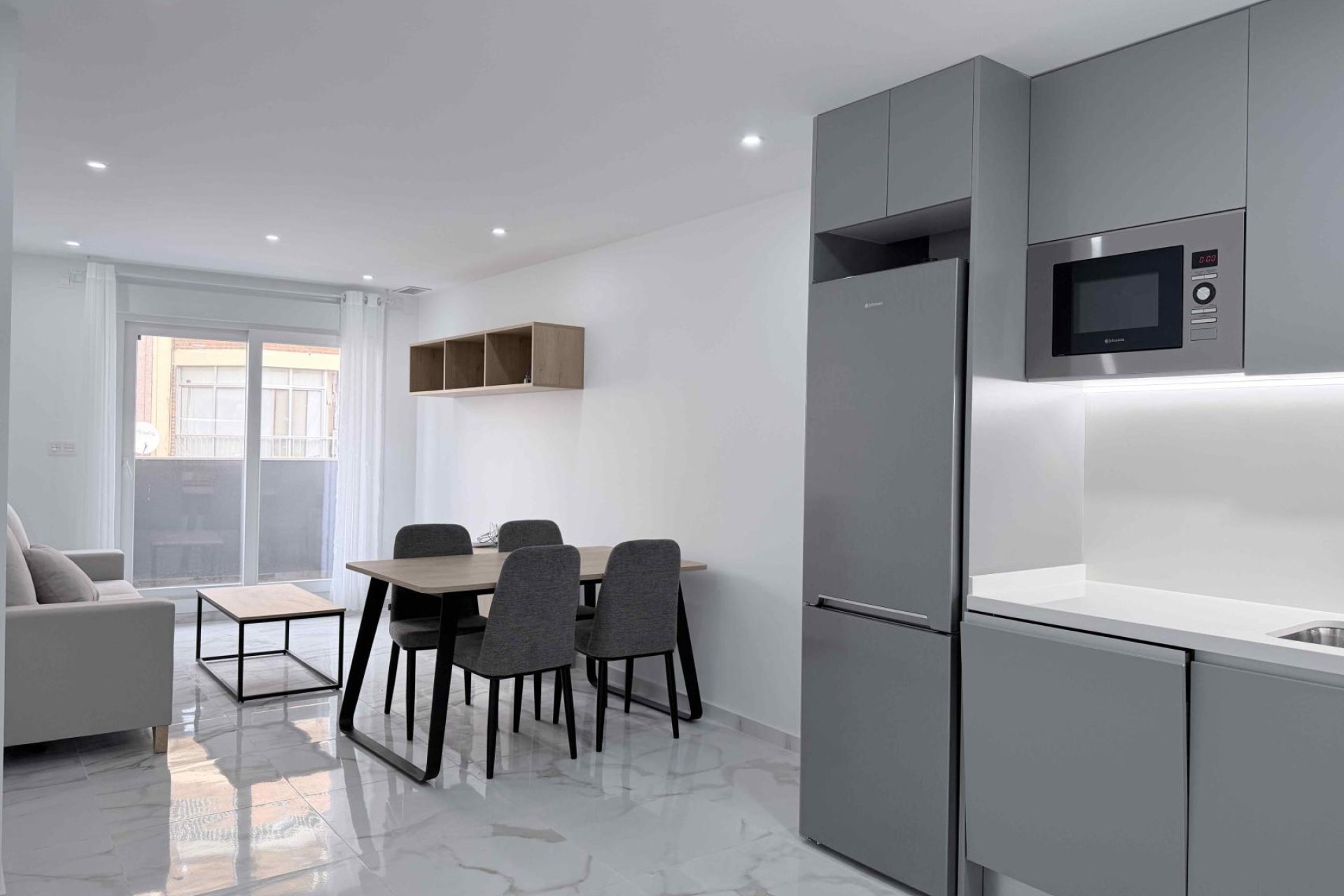 Resale - Apartment -
Torrevieja - Costa Blanca