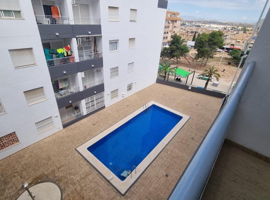Resale - Apartment -
Torrevieja - El Molino