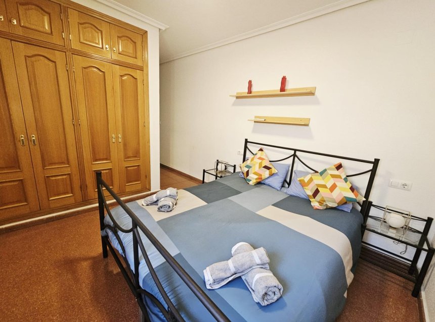 Resale - Apartment -
Torrevieja - Estacion De Autobuses