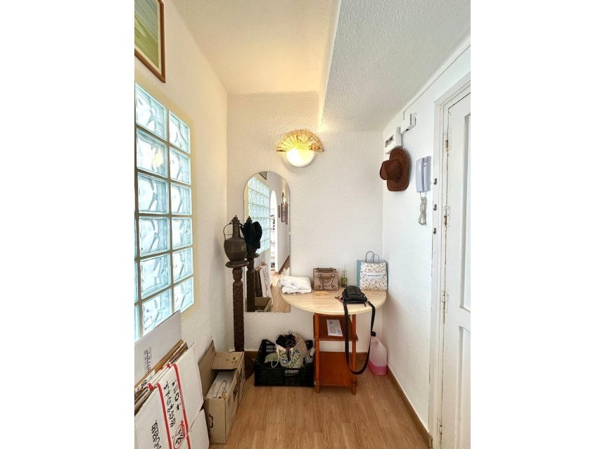 Resale - Apartment -
Torrevieja - Estacion De Autobuses