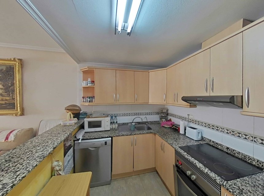 Resale - Apartment -
Torrevieja - Estacion De Autobuses