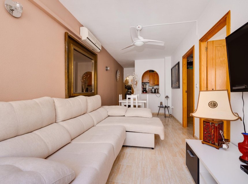 Resale - Apartment -
Torrevieja - Estacion De Autobuses