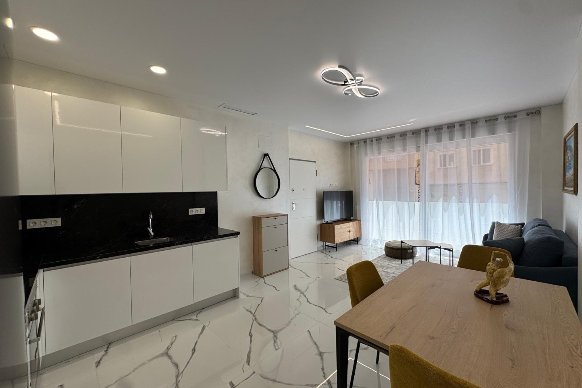 Resale - Apartment -
Torrevieja - Estacion De Autobuses