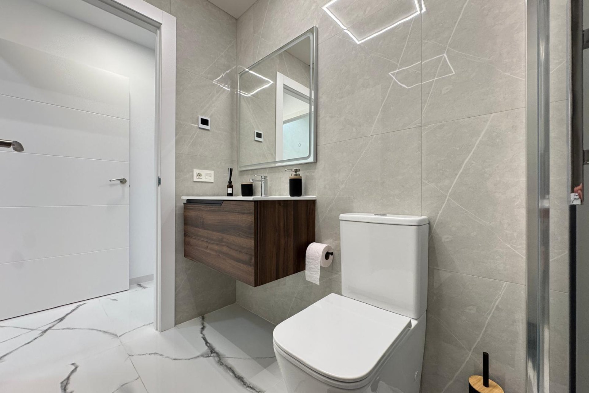 Resale - Apartment -
Torrevieja - Estacion De Autobuses