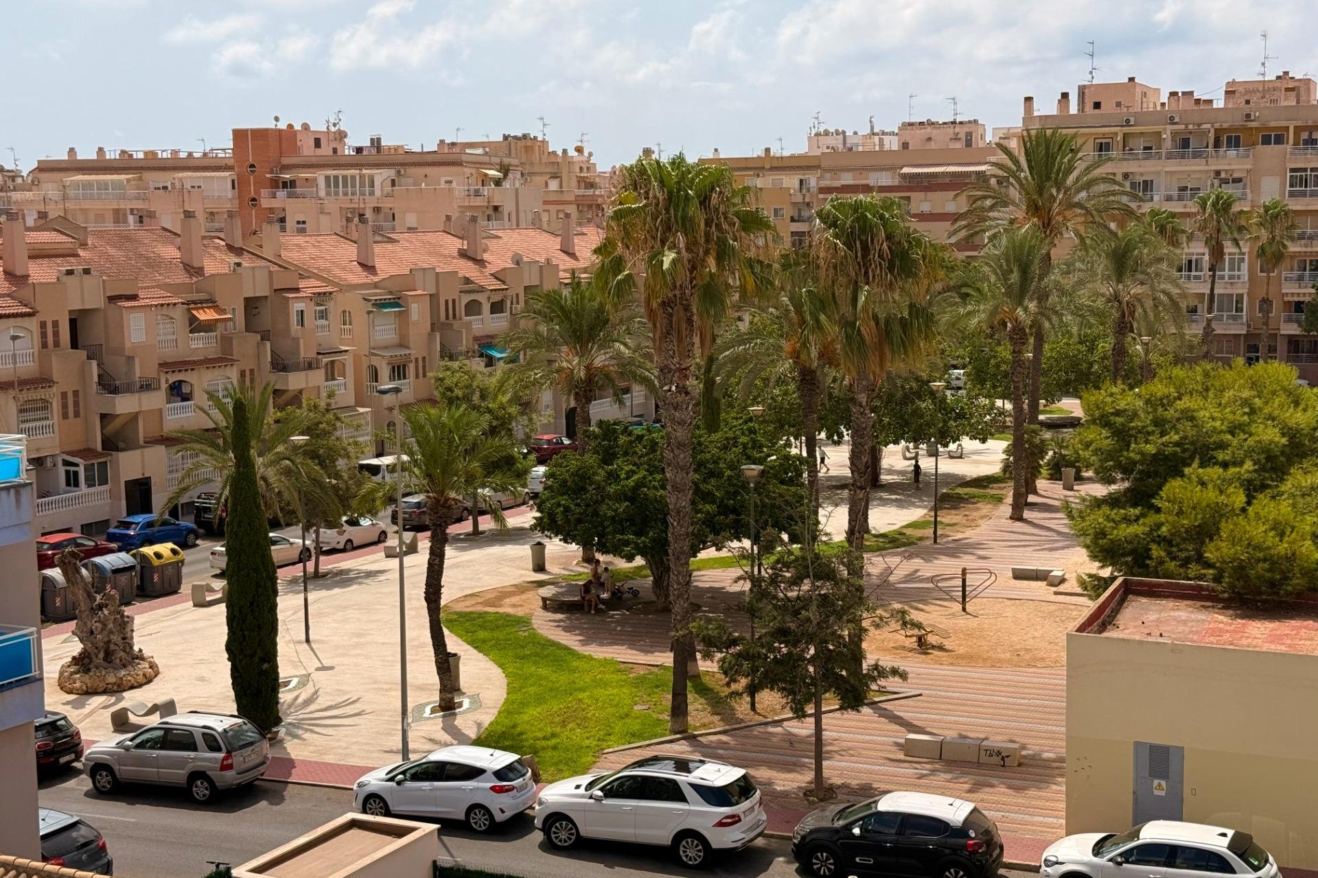 Resale - Apartment -
Torrevieja - Estacion De Autobuses