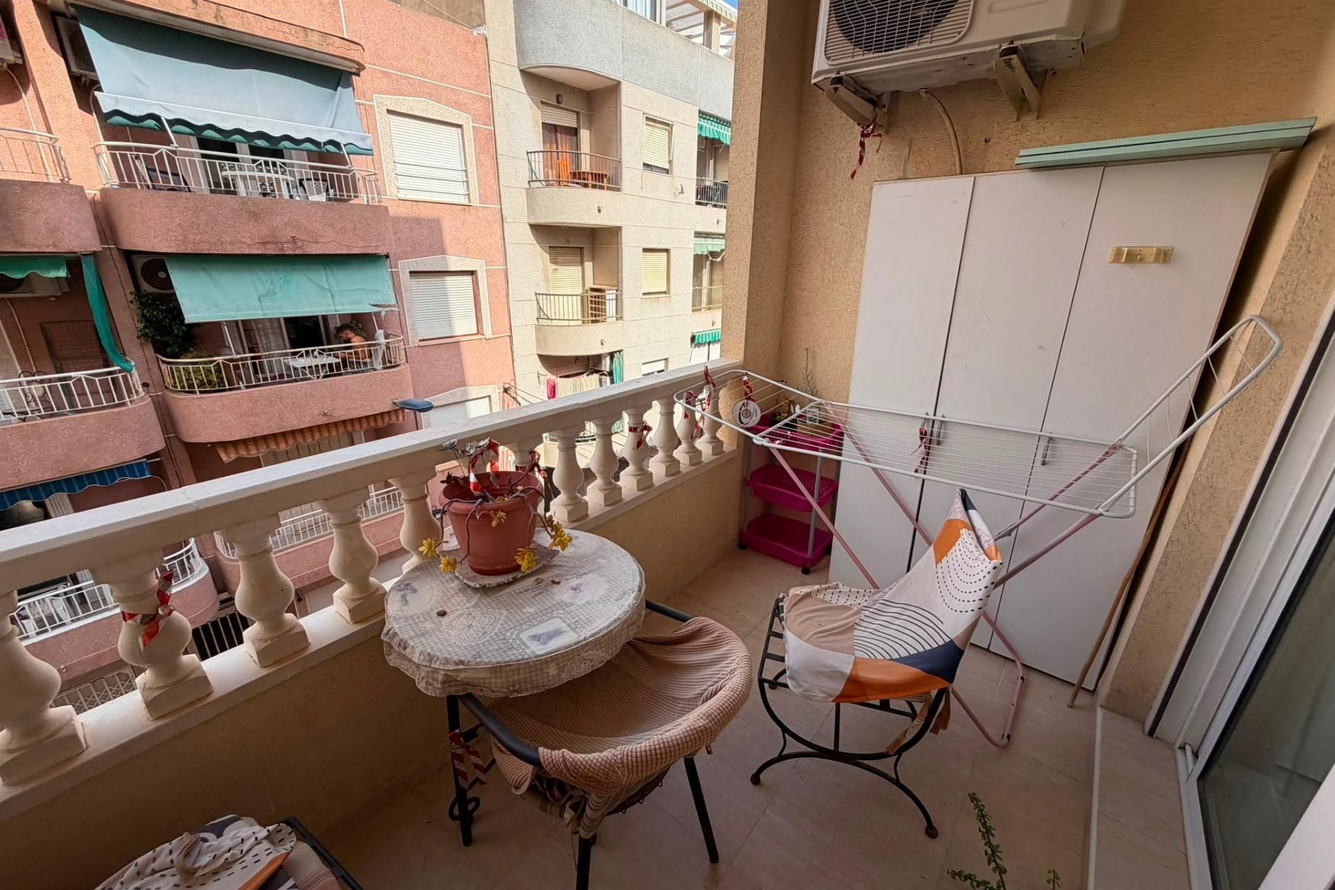 Resale - Apartment -
Torrevieja - Estacion De Autobuses