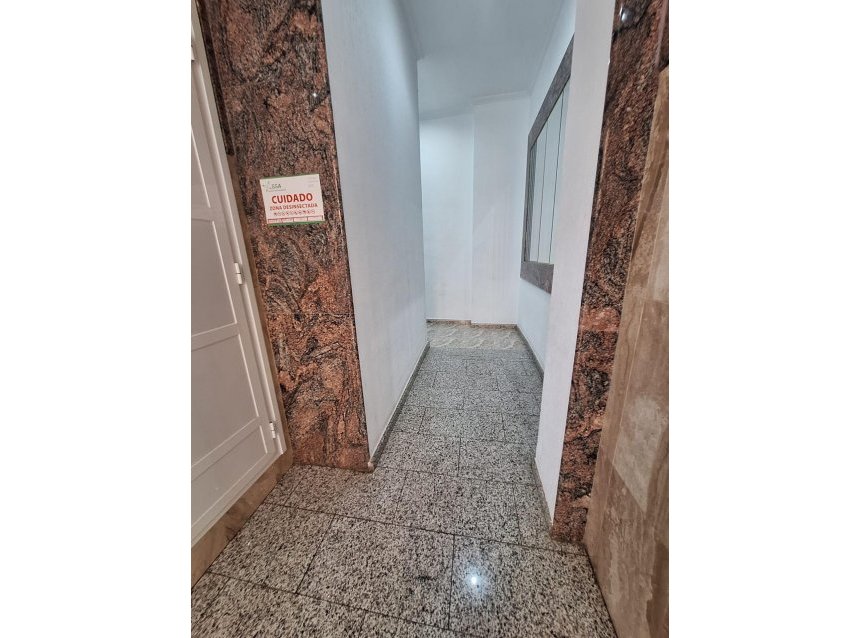 Resale - Apartment -
Torrevieja - Estacion De Autobuses