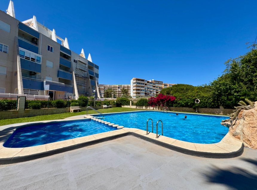 Resale - Apartment -
Torrevieja - Gaspar Perrelló