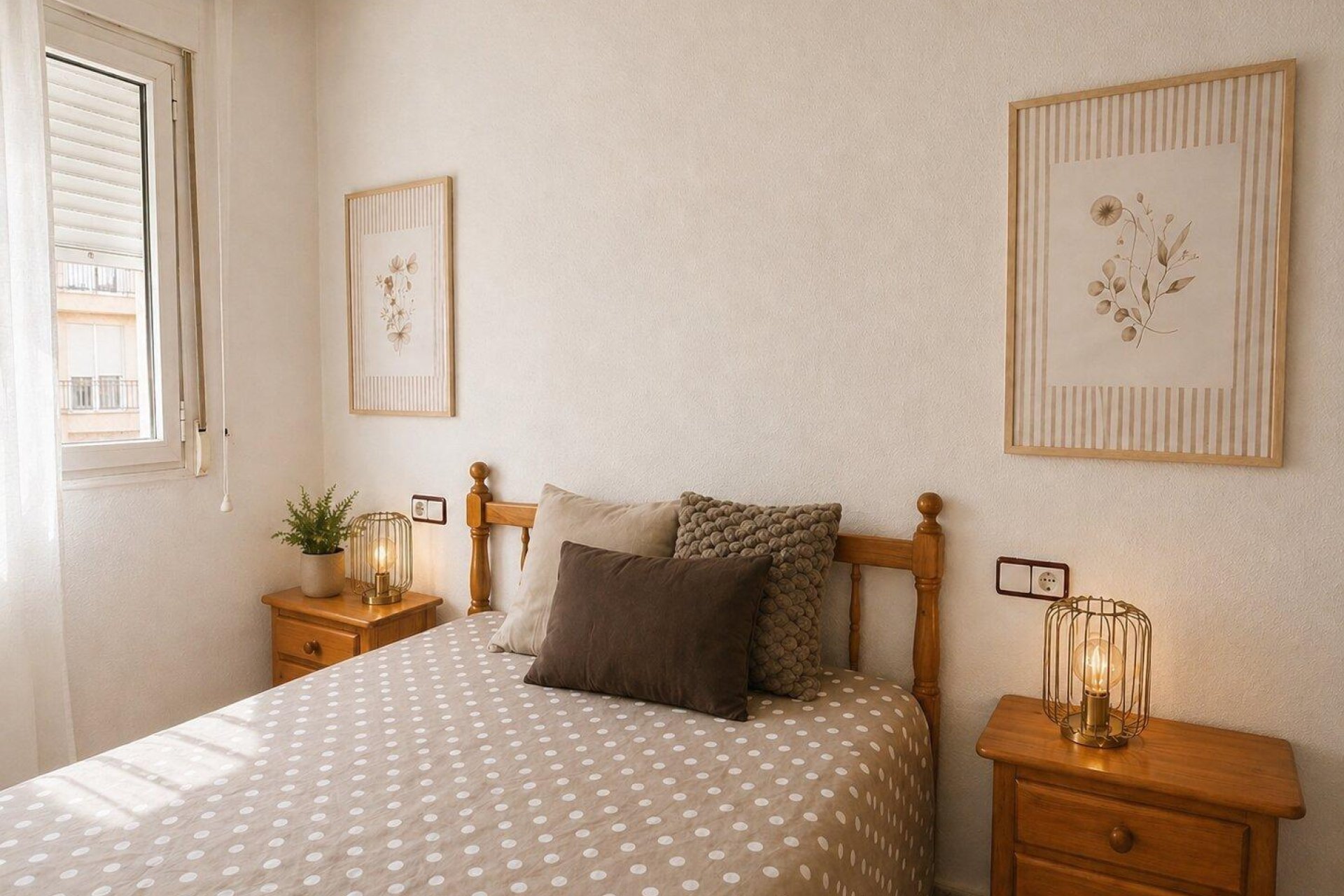 Resale - Apartment -
Torrevieja - Habaneras