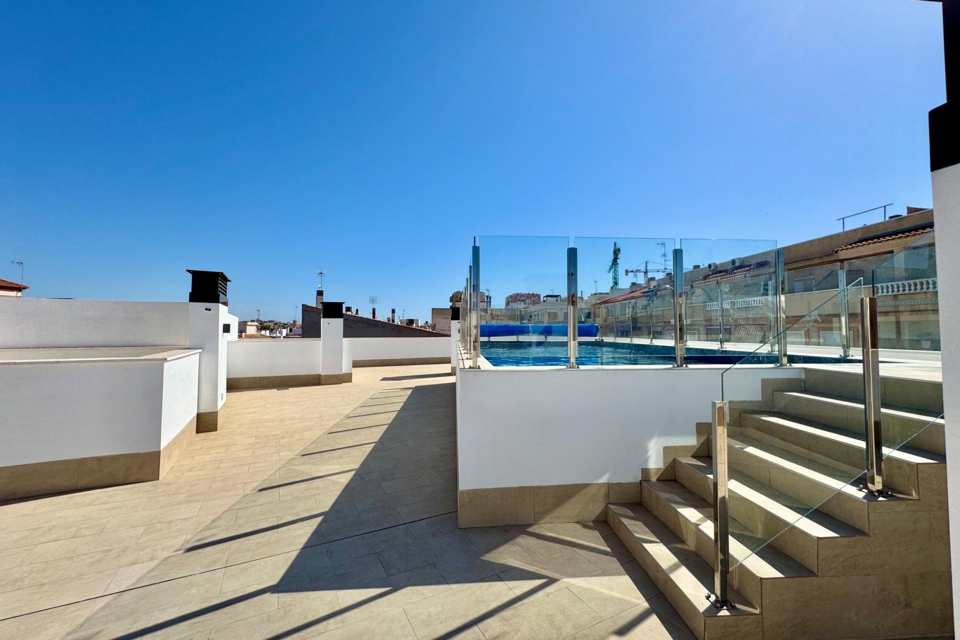 Resale - Apartment -
Torrevieja - Habaneras