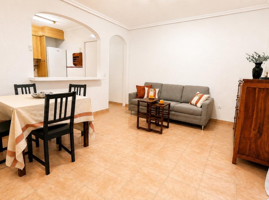 Resale - Apartment -
Torrevieja - Habaneras