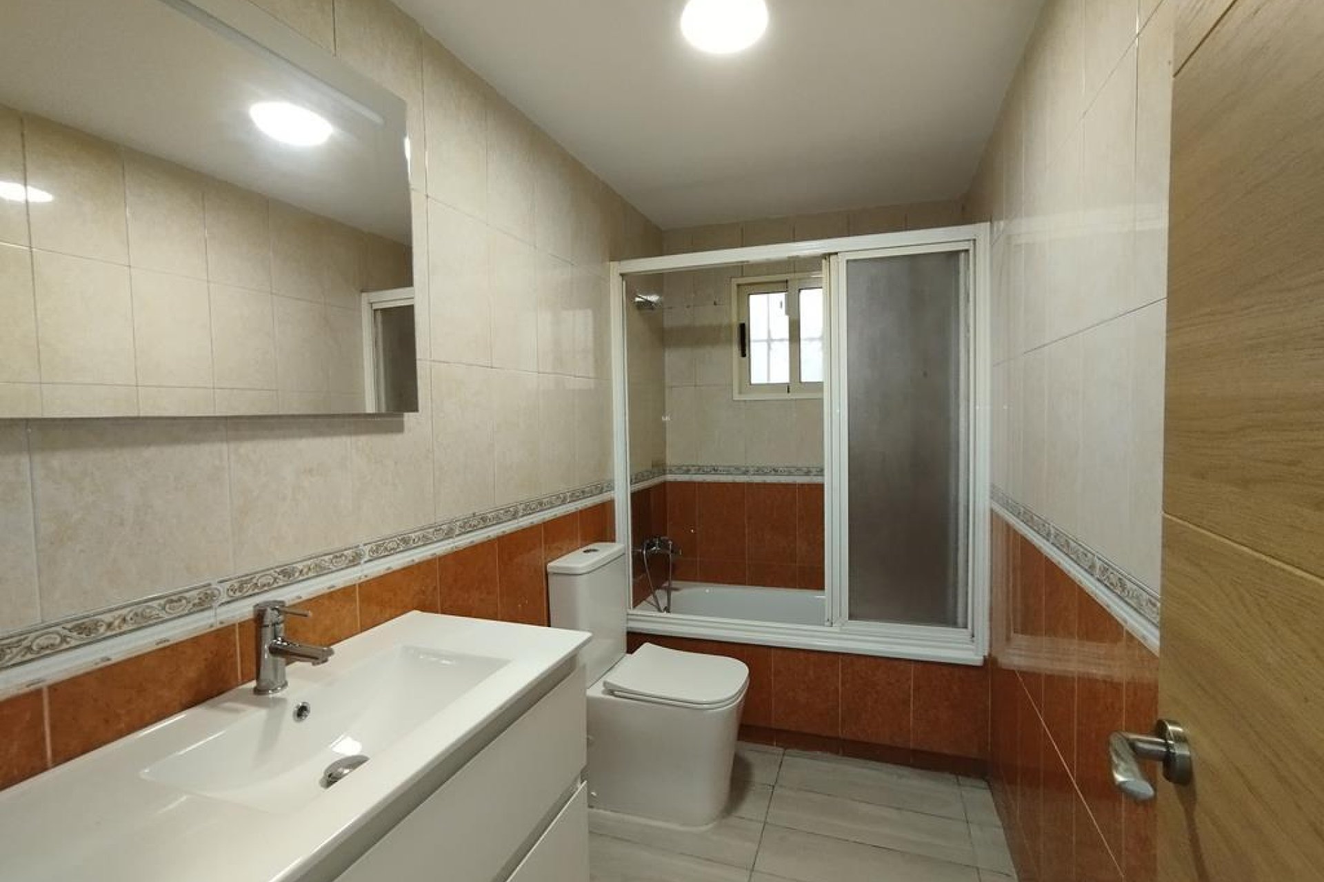 Resale - Apartment -
Torrevieja - Habaneras