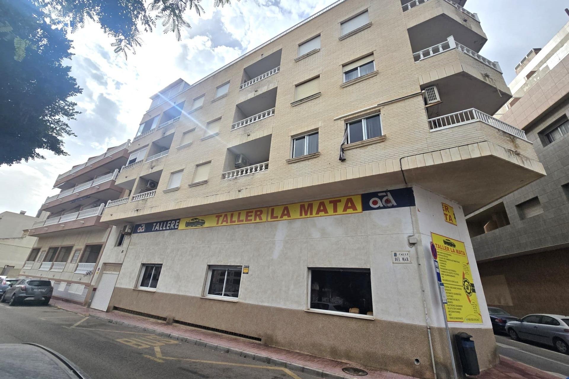 Resale - Apartment -
Torrevieja - La Mata Pueblo