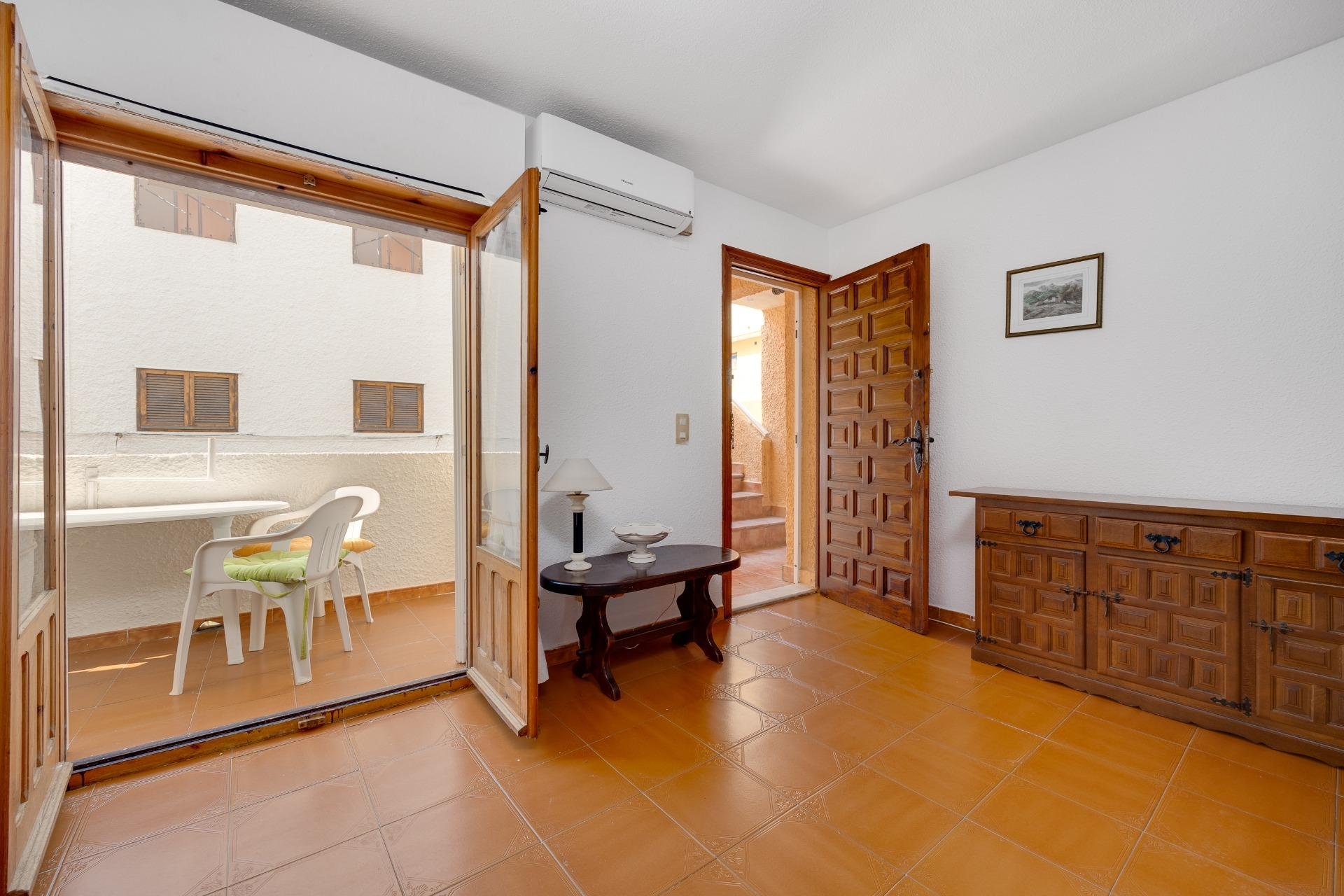 Resale - Apartment -
Torrevieja - La Mata